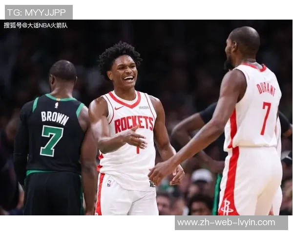 2017年火箭队与开拓者队激战回顾精彩瞬间与赛季亮点分析 2017年火箭队与开拓者队激战回顾精彩瞬间与赛季亮点分析